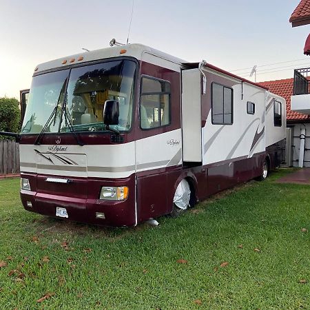 Remodeled And Comfortable Rv - Free Parking Майами Экстерьер фото