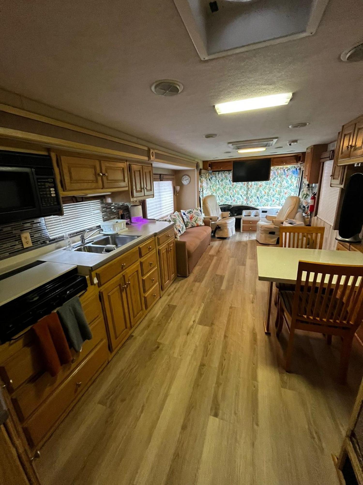 Remodeled And Comfortable Rv - Free Parking Майами Экстерьер фото